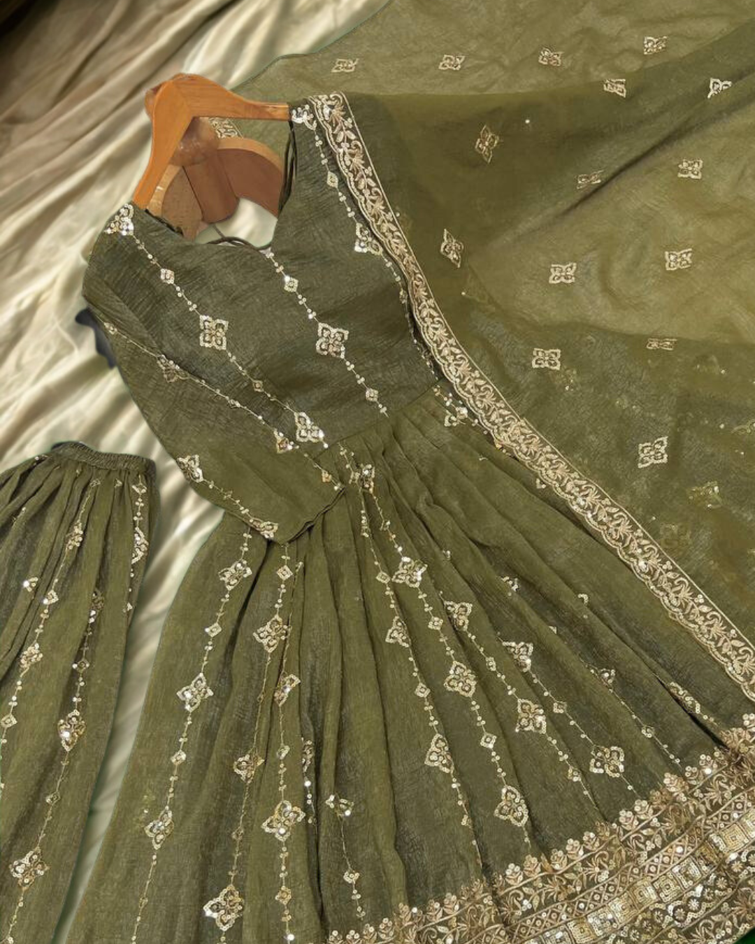 Emerald Bloom Sharara