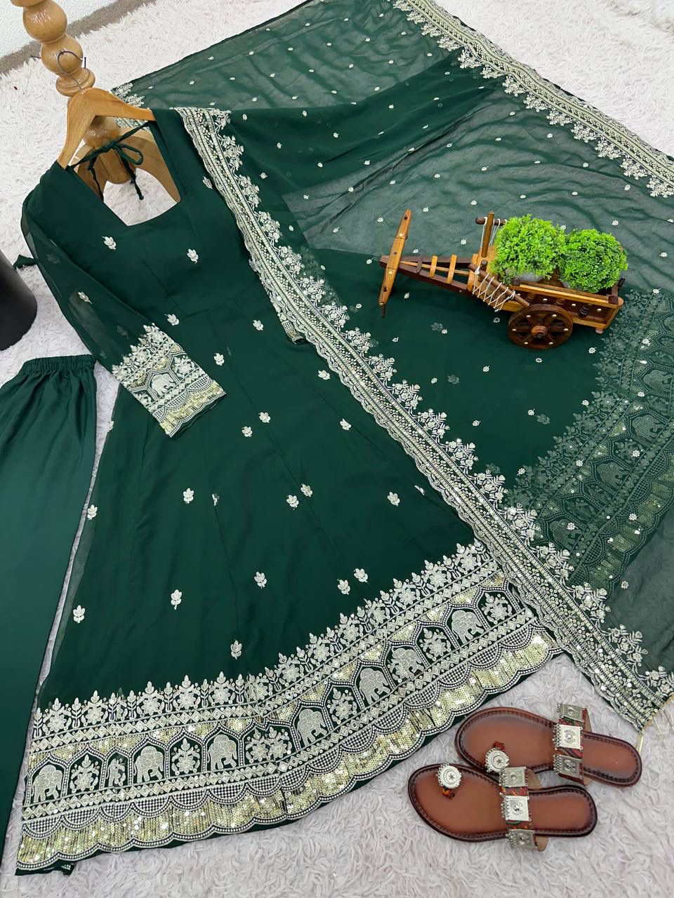 Azmar Designer Set