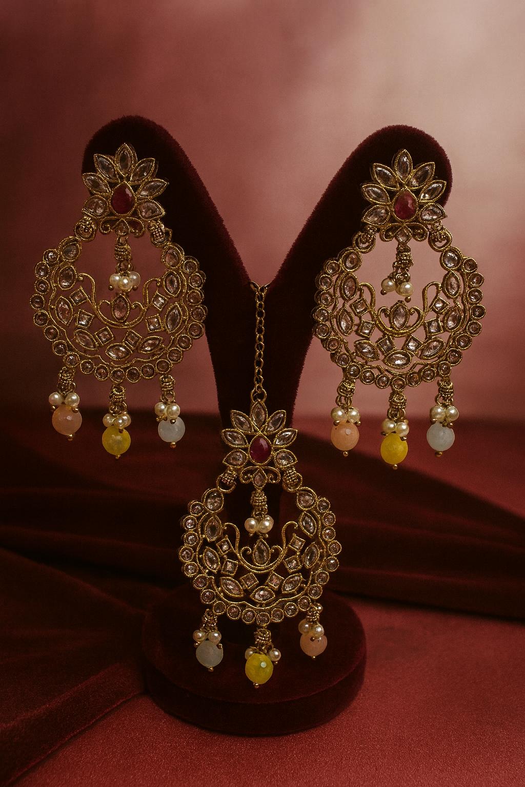 The Amara Earrings Set