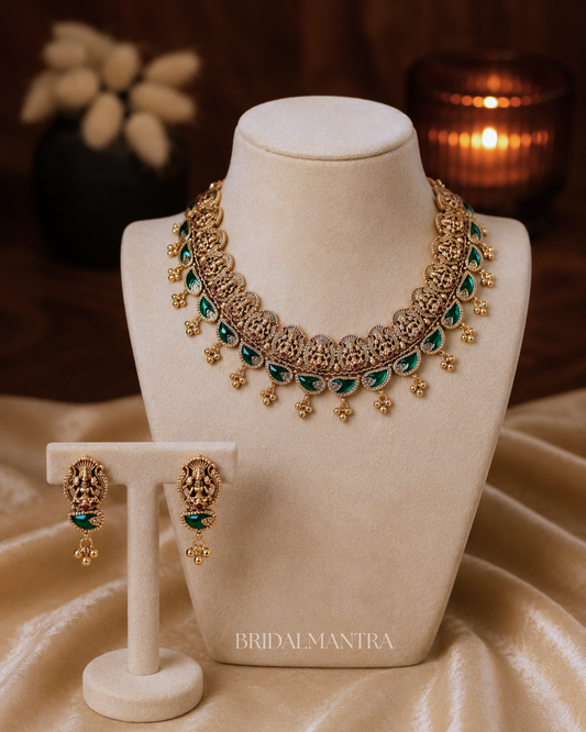 Emerald Lakshmi Necklace Set